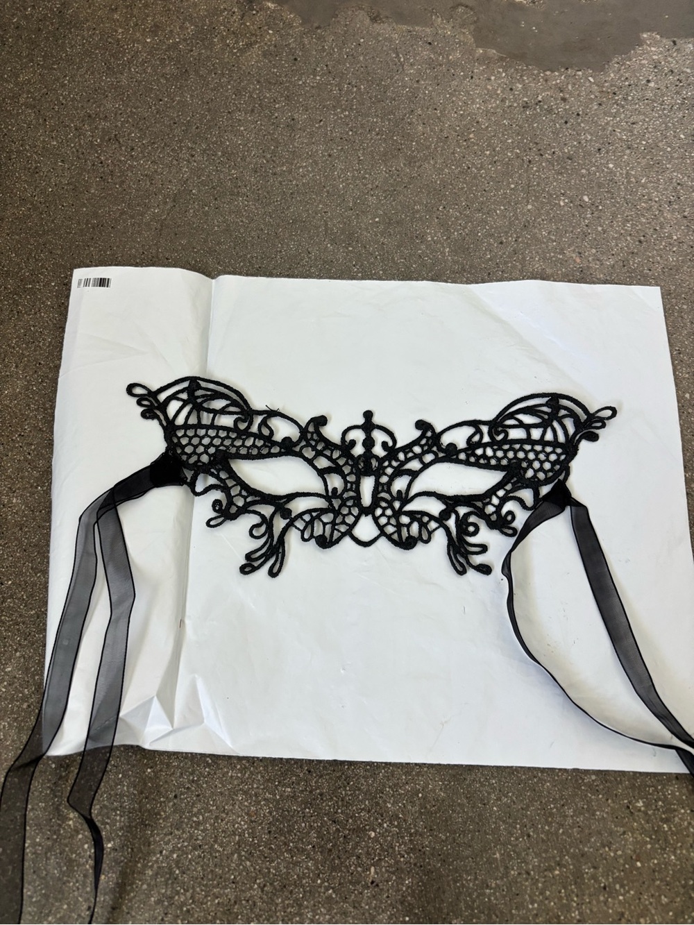 Lace Venetian butterfly Eye Mask with Ribbon Ties - Black Halloween costume or